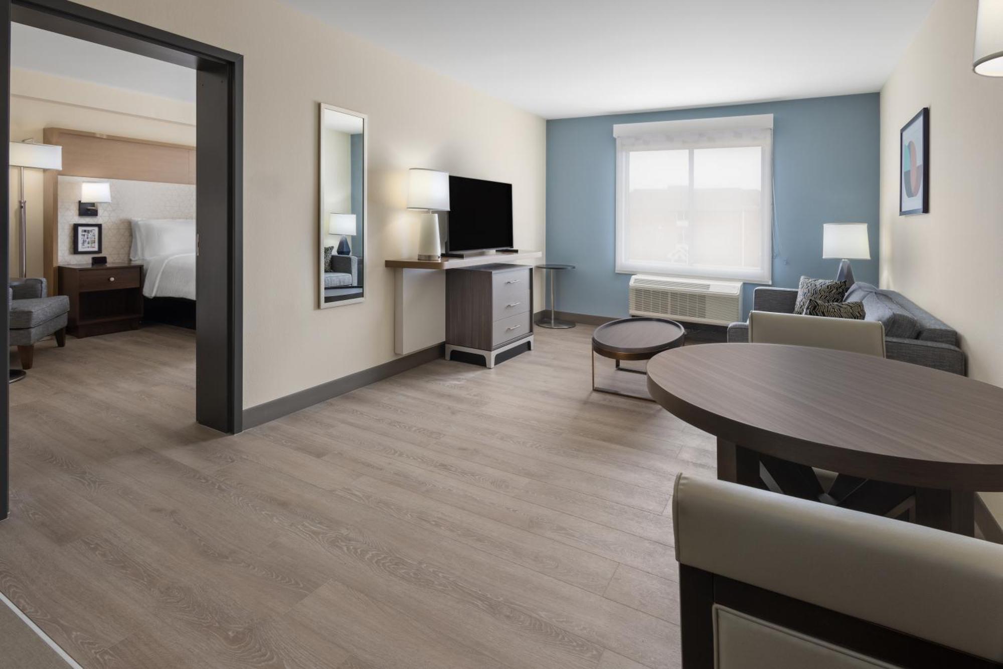 & Richmond West End, An Ihg Hotel
