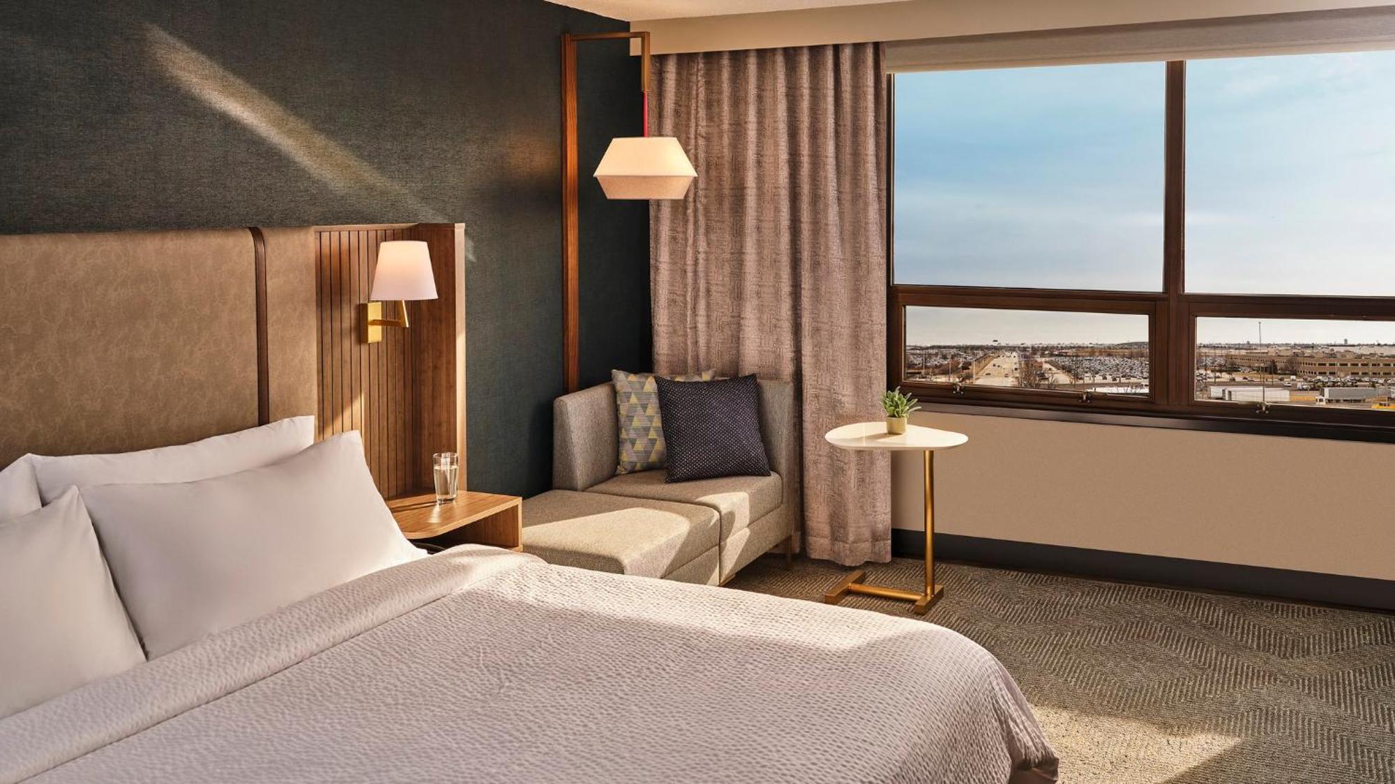 & Richmond West End, An Ihg